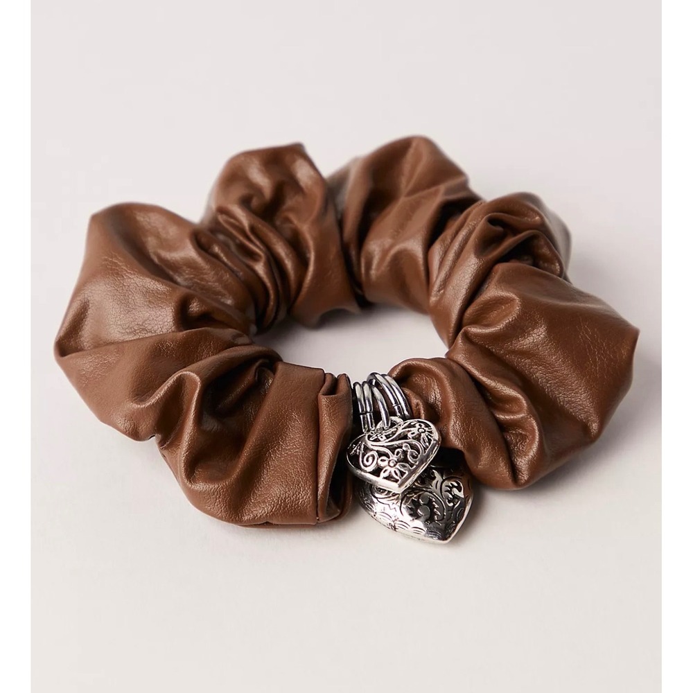 Free People Bohemian Western Heart Pony Hair Tie